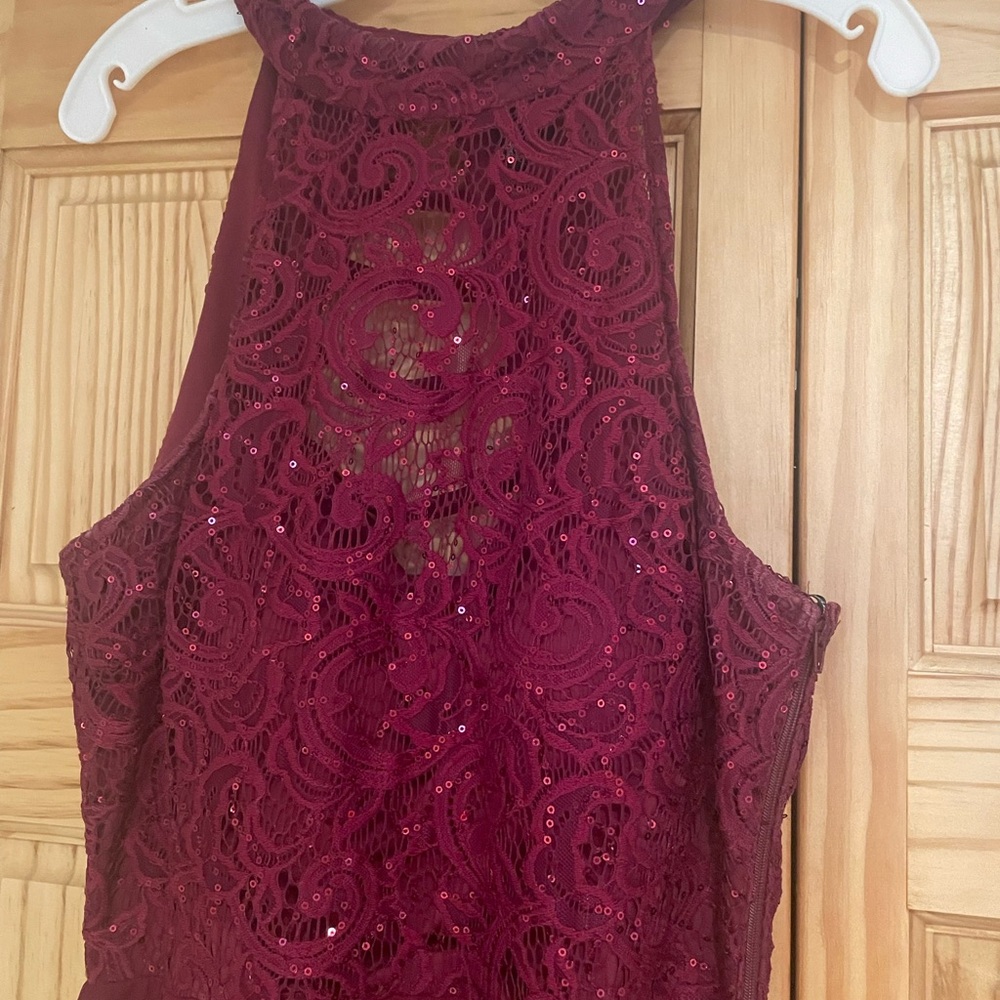 Elegant Burgundy Lace Halter Top